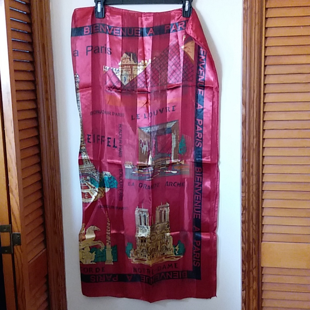 Paris Silk Wrap Beautiful New